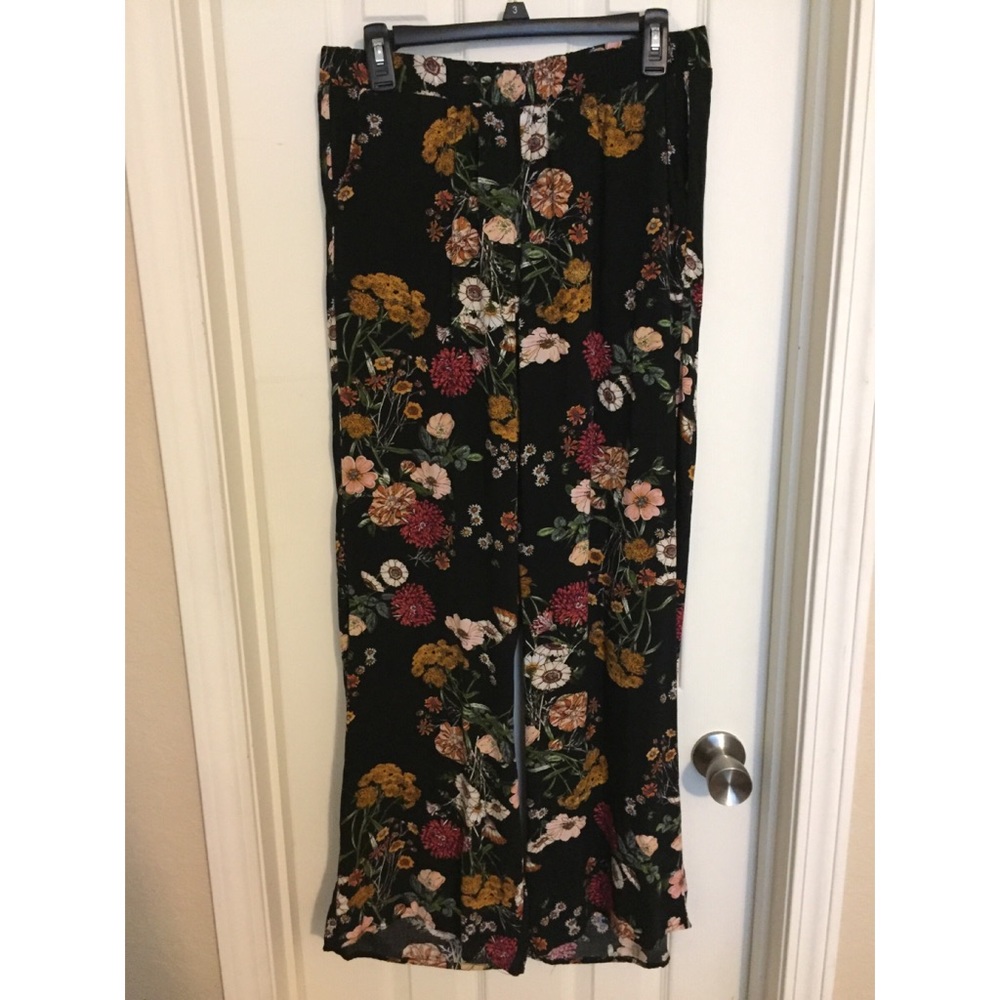 Black flowy floral pants